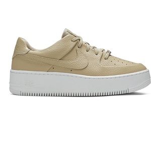 Nike Wmns Air Force 1 Sage Low 2 'Desert Ore'